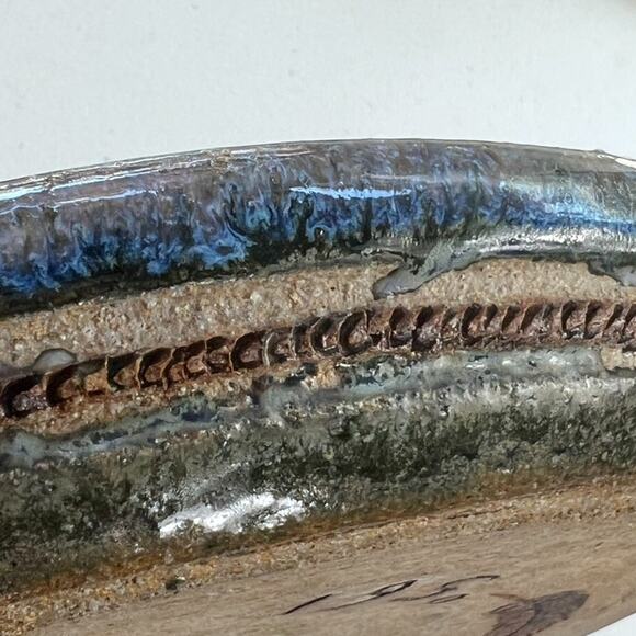 Art Studio Pottery Hand Thrown Blue Pottery Plate Signed Dish Bowl Stoneware 9" - Picture 8 of 13